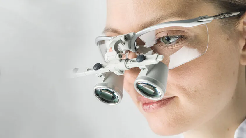 Как выбрать бинокулярные лупы для комфортной работы стоматолога