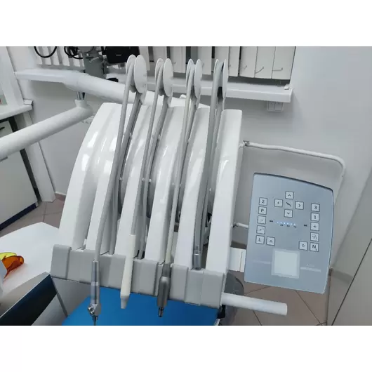 АйТиСтом | Б/у стоматологическая установка Neomed Aria SE, изображение 3