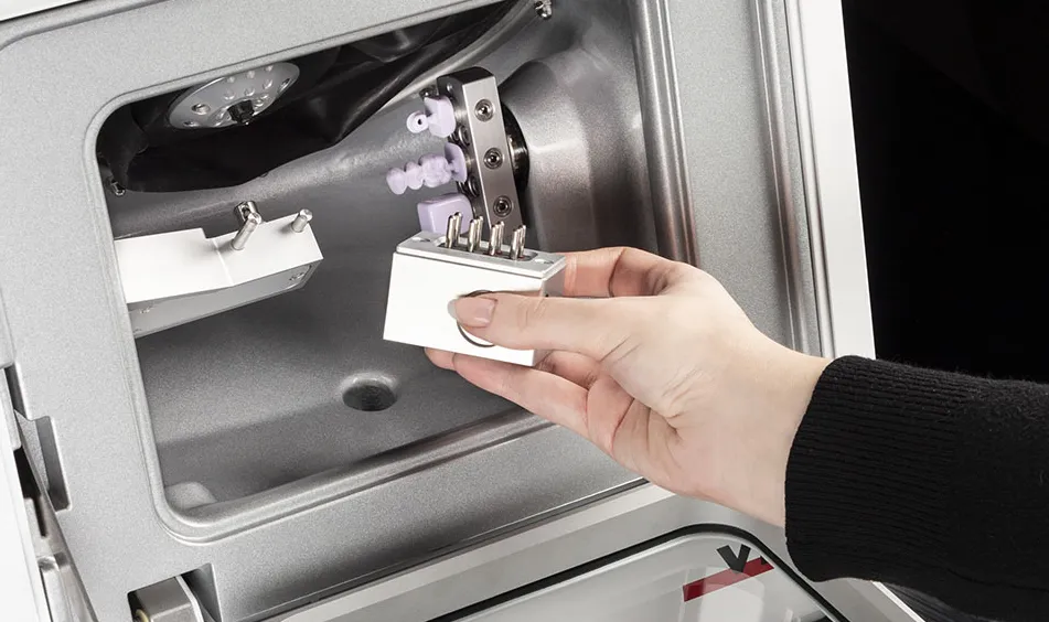 Фрезерный станок VHF N4+