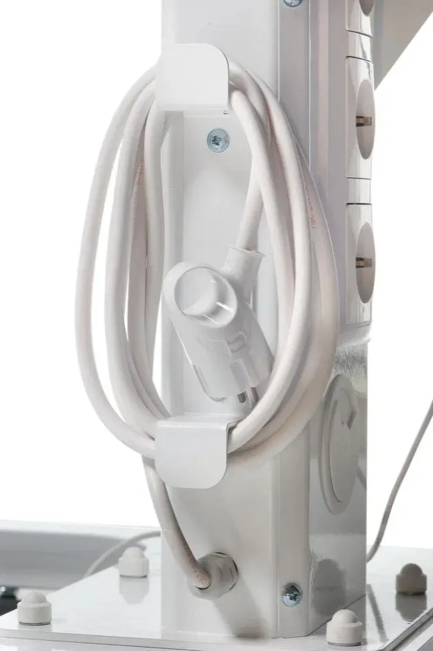 Стойка мобильная для работы с интраоральным сканером, при использовании ноутбука