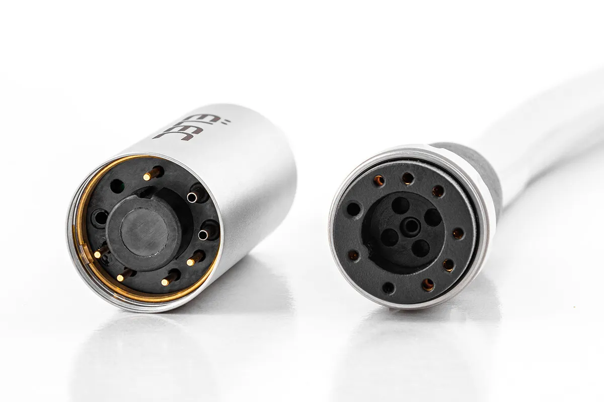 Встраиваемый бесщеточный микромотор MicroNX с оптикой EL-B40L